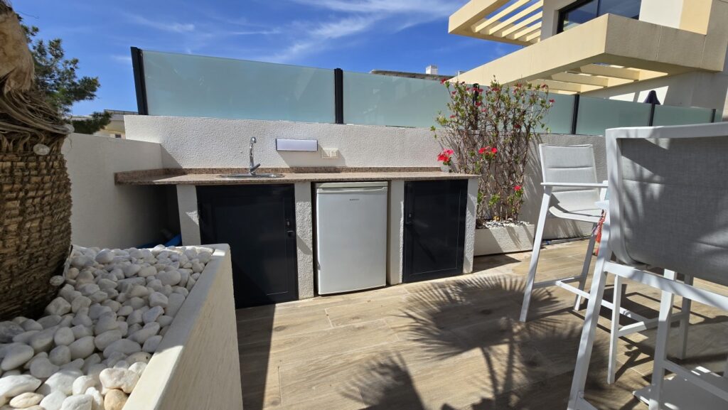 Villa w Los Montesinos - oferta MLSC8925039