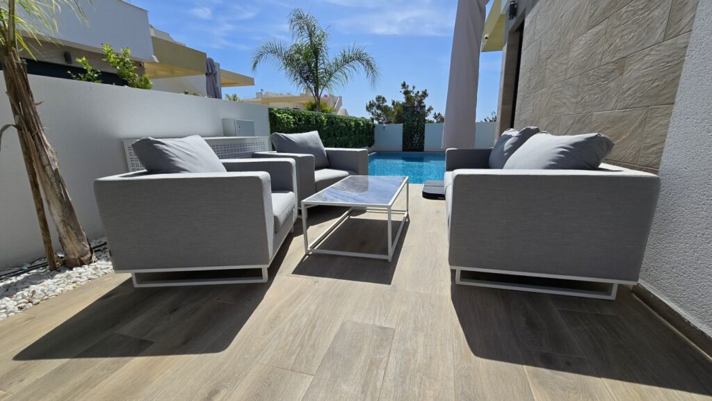 Villa w Los Montesinos - oferta MLSC8925039
