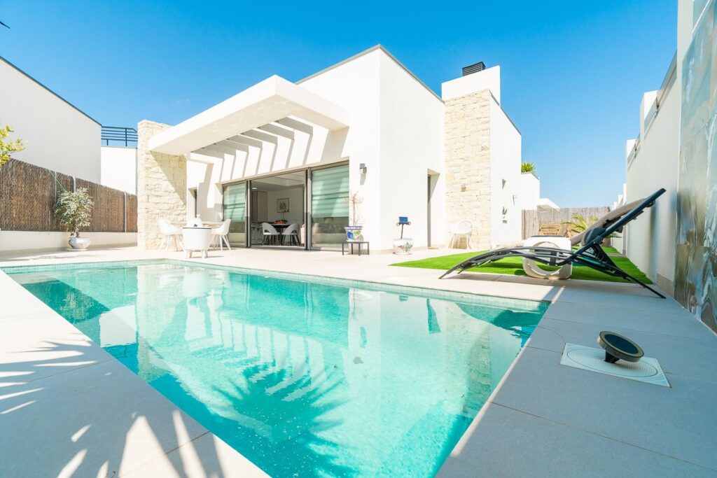 Villa w Orihuela Costa - oferta MLSC817796