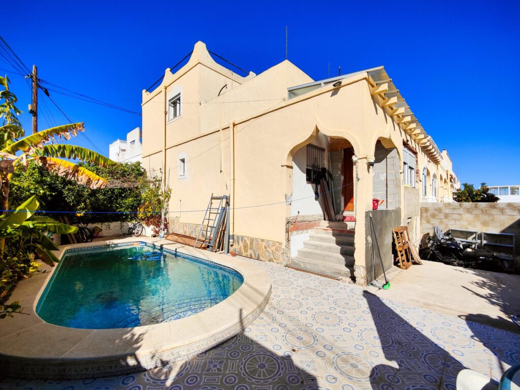 Villa w San Miguel de Salinas - oferta MLSC1590421