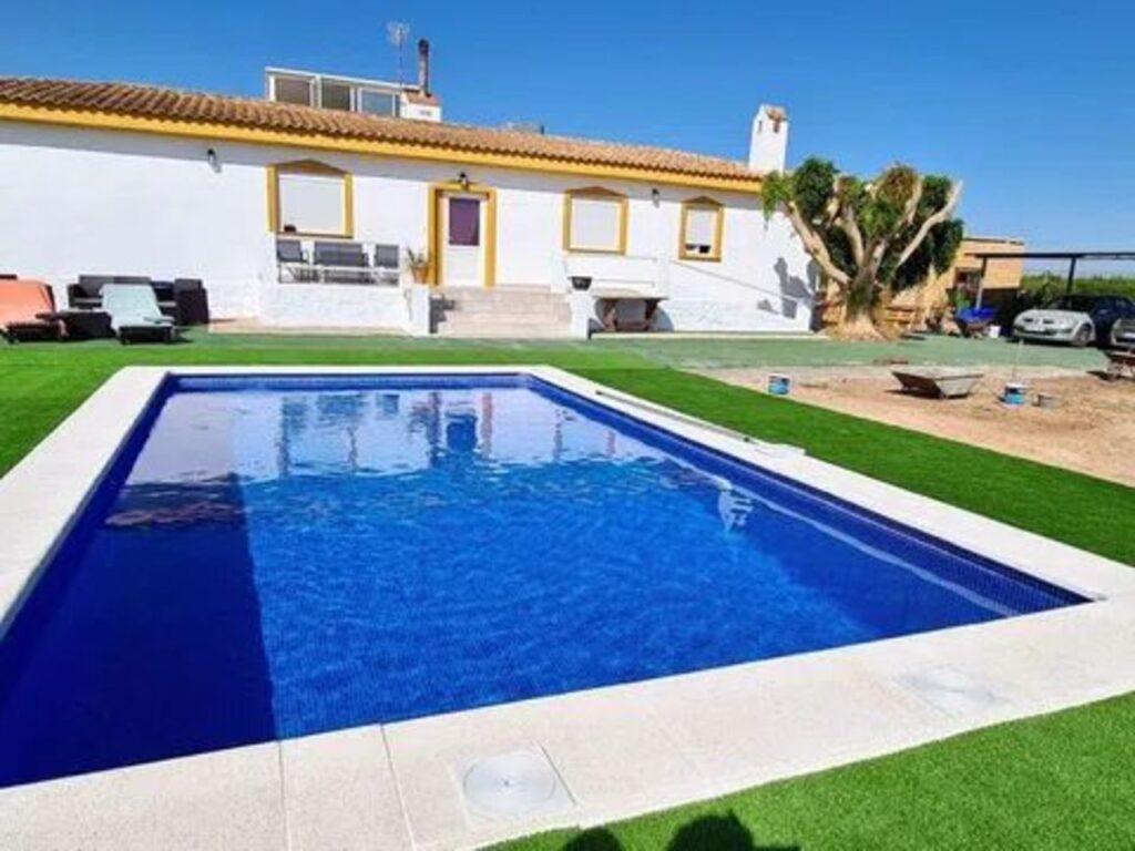 Villa w San Miguel de Salinas - oferta MLSC7212658