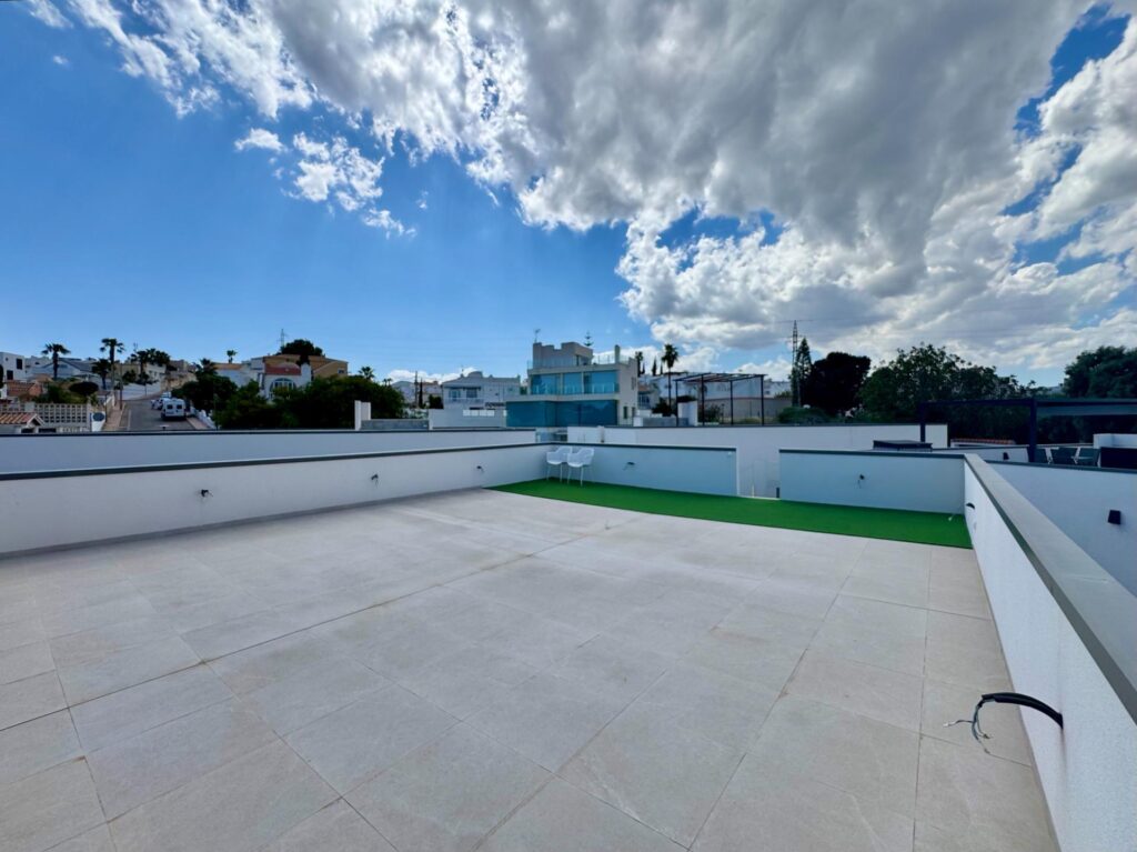 Villa w San Miguel de Salinas - oferta MLSC7527696