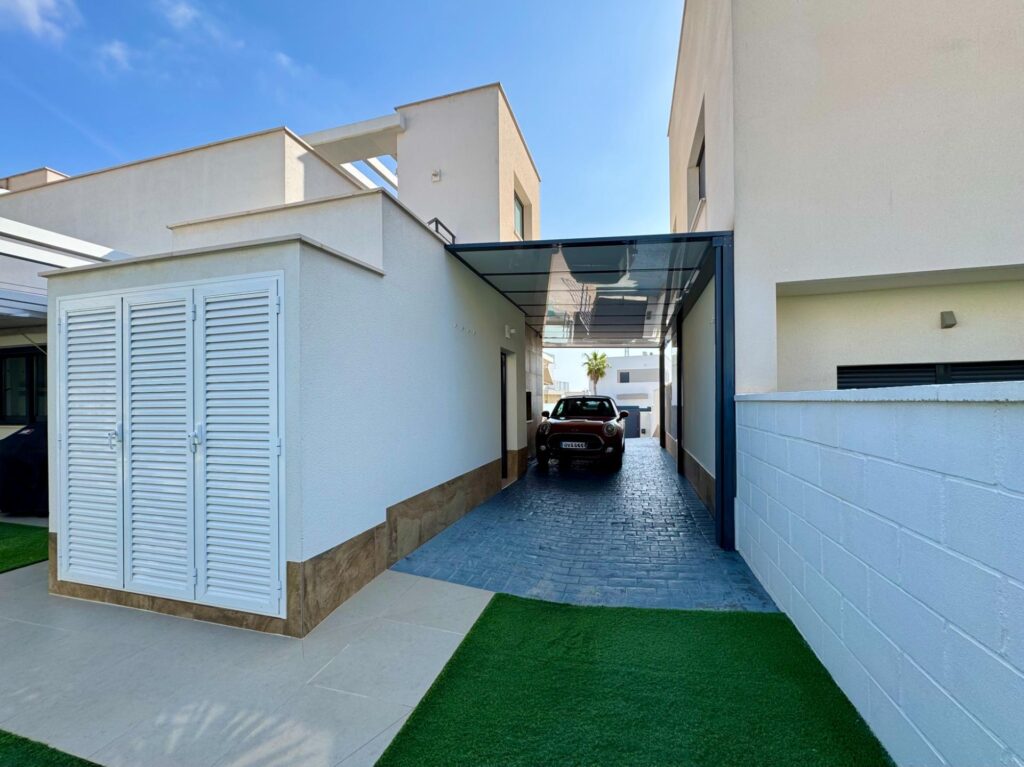Villa w San Miguel de Salinas - oferta MLSC882528