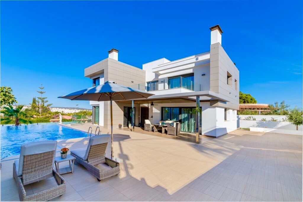 Villa w Torrevieja - oferta MLSC6298447