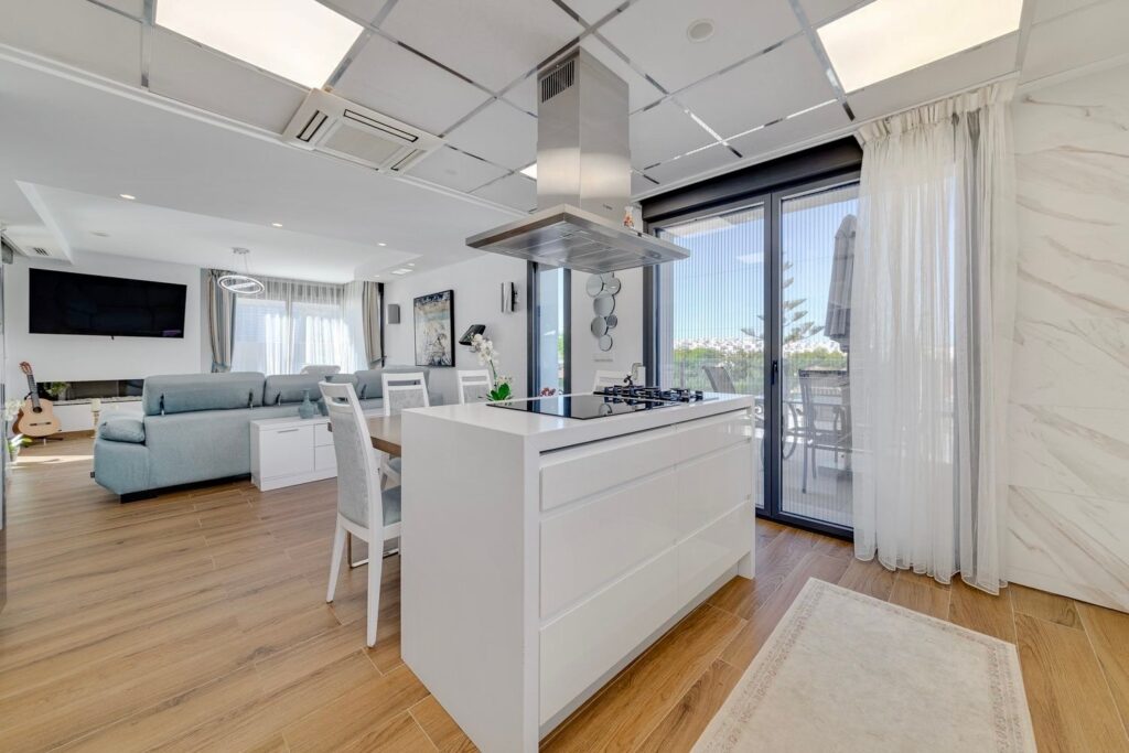 Villa w Torrevieja - oferta MLSC6298447