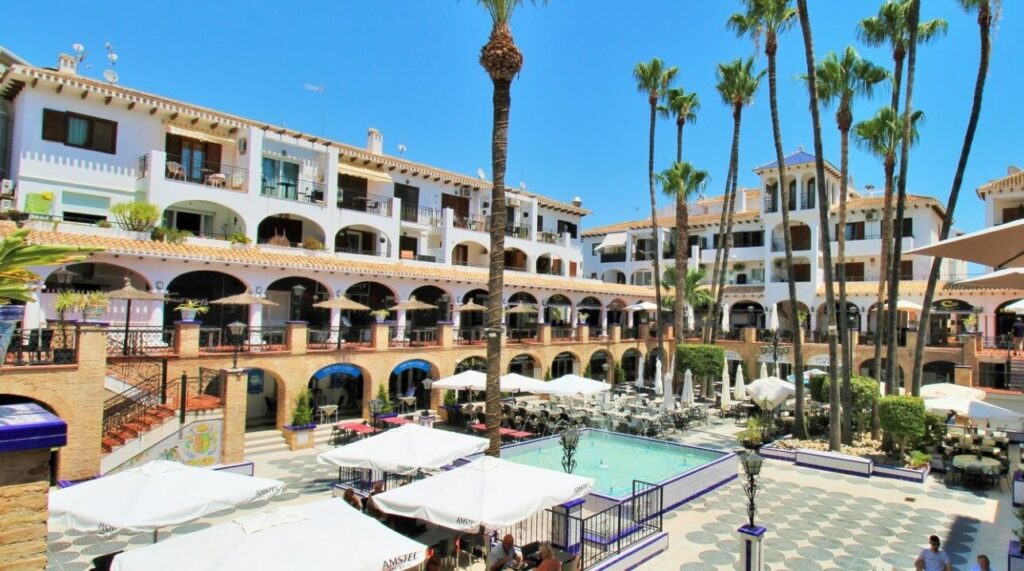 Villa w Villamartin - oferta MLSC3062850