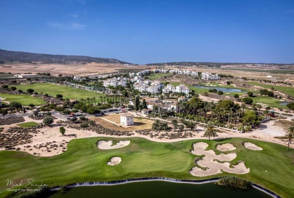Apartment w Hacienda Riquelme Golf Resort - oferta MLSC3316955