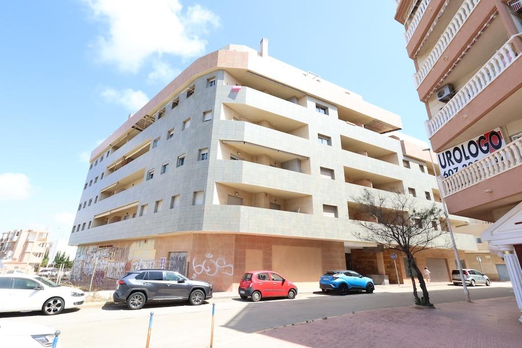 Apartment w Torrevieja - oferta MLSC9009473