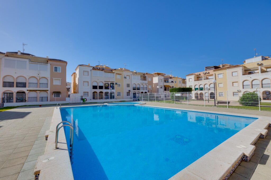 Bungalow w Torrevieja - oferta MLSC8633063
