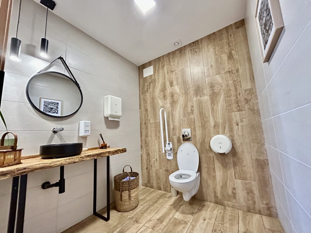 Commercial w Cabo Roig - oferta MLSC4655442