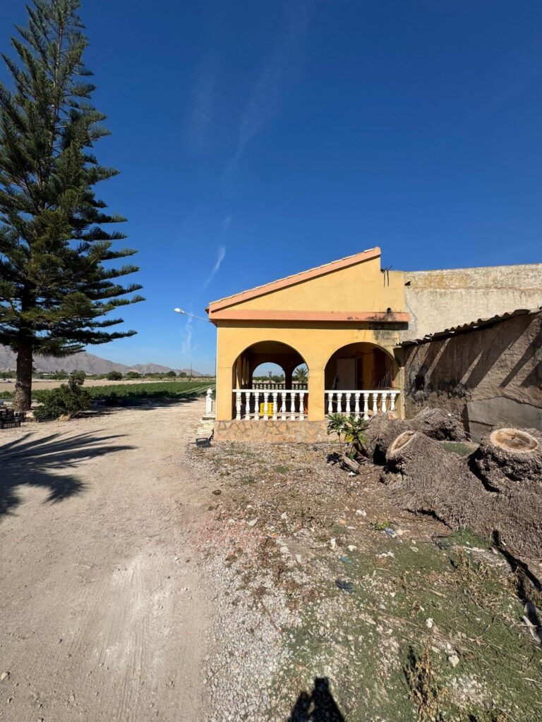 Finca w Granja de Rocamora - oferta MLSC4805668