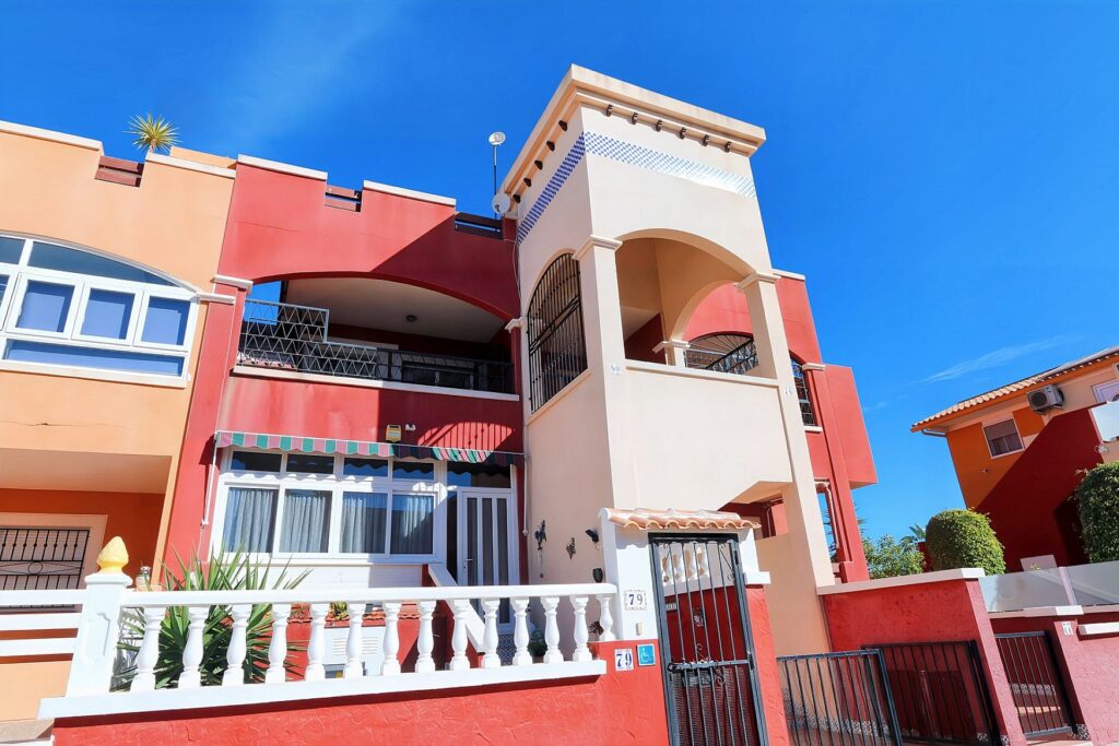 Penthouse w Los Altos - oferta MLSC1634343