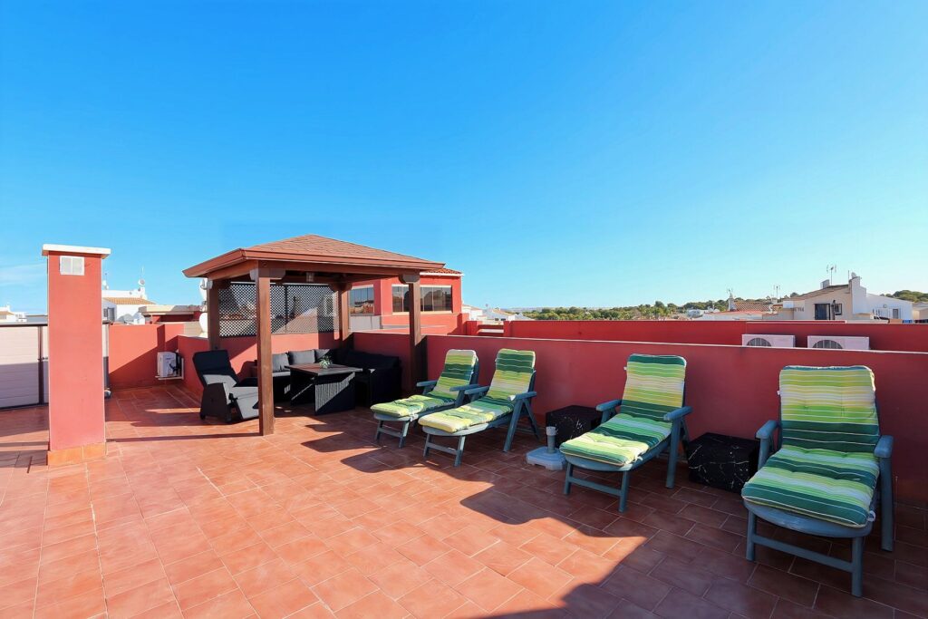Penthouse w Los Altos - oferta MLSC1634343
