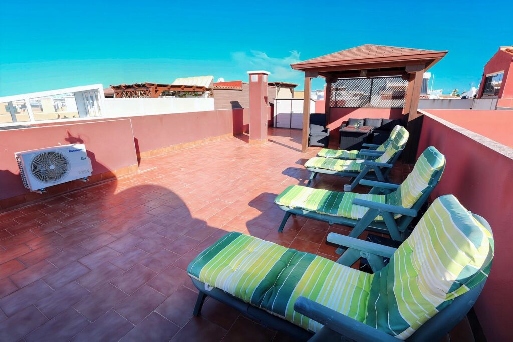 Penthouse w Los Altos - oferta MLSC1634343