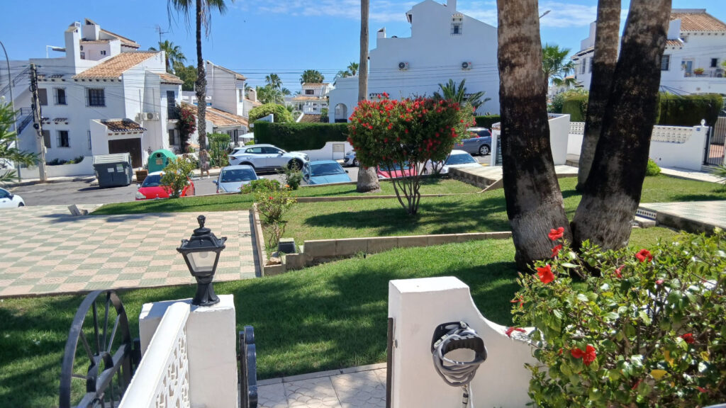 Town House w Orihuela Costa - oferta MLSC4296767