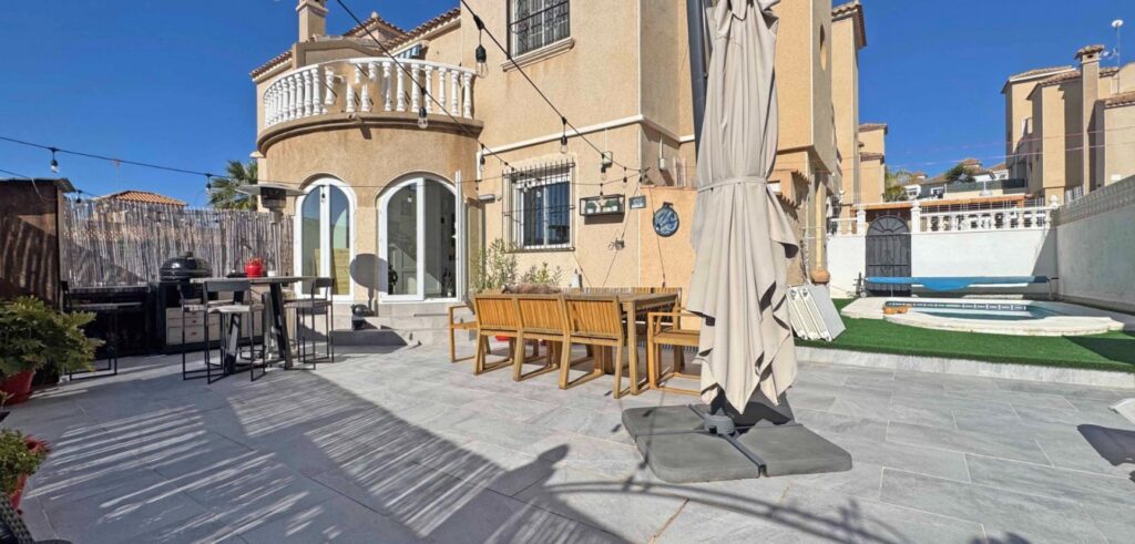 Town House w Orihuela Costa - oferta MLSC6304453