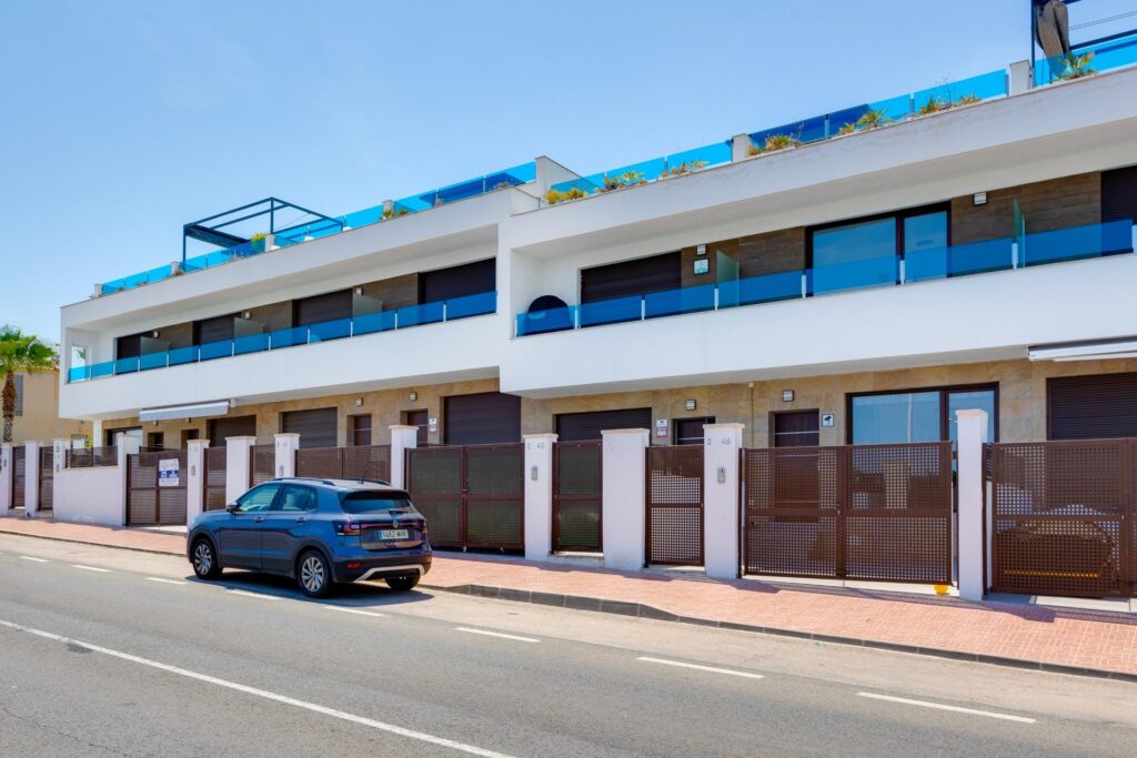 Town House w Torrevieja - oferta MLSC4049009