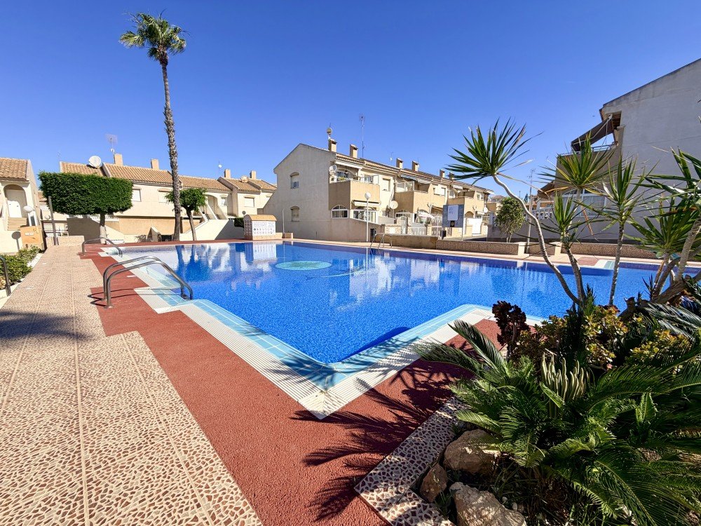 Town House w Torrevieja - oferta MLSC4852612