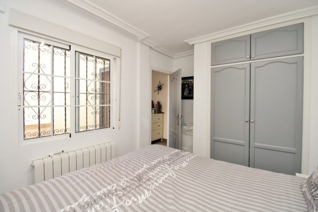 Town House w Villamartin - oferta MLSC4835837
