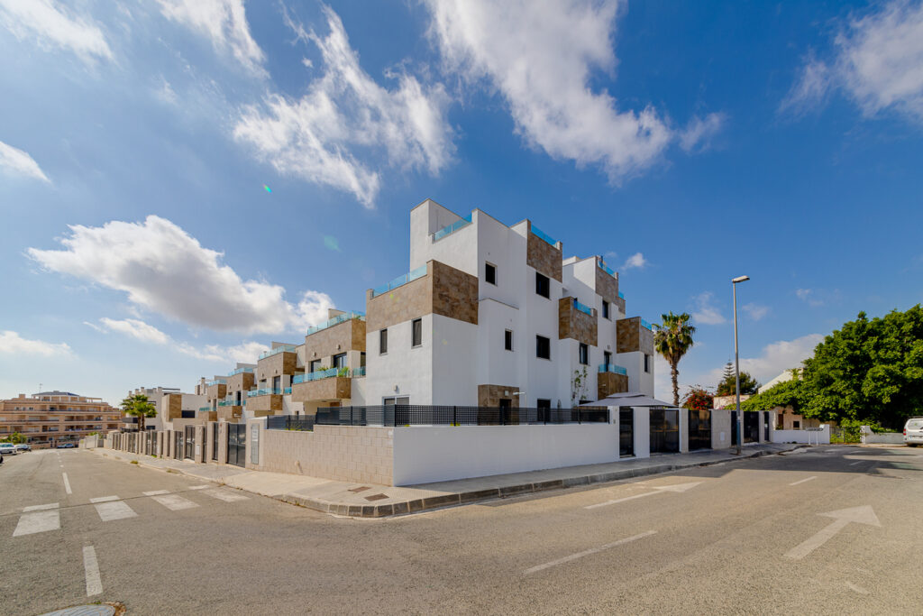 Town House w Villamartin - oferta MLSC8846650