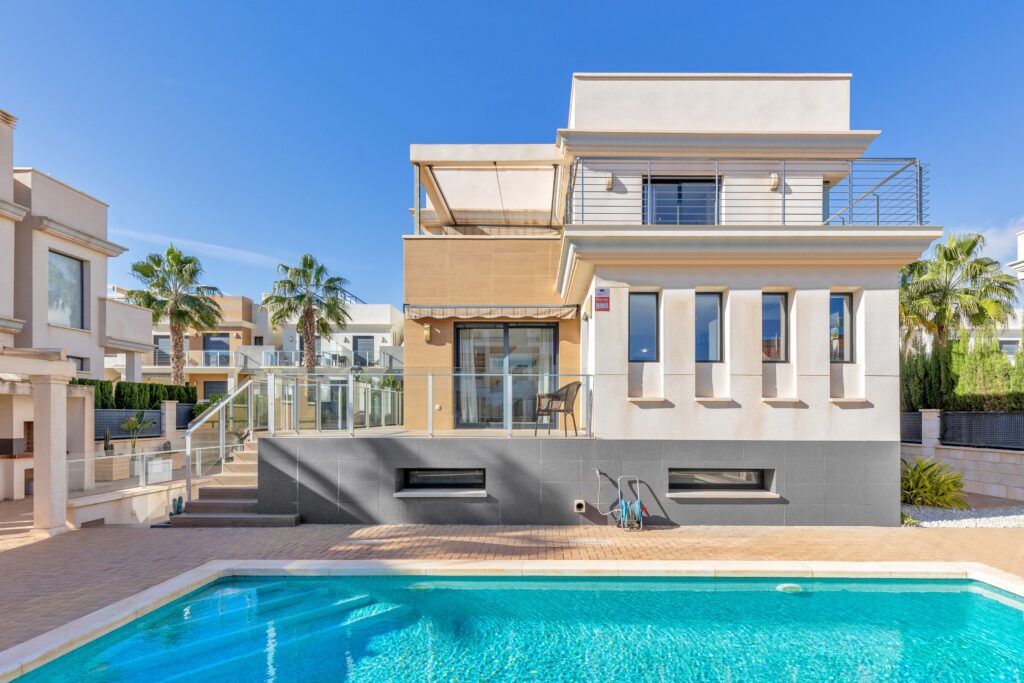 Villa w Orihuela Costa - oferta MLSC3665036