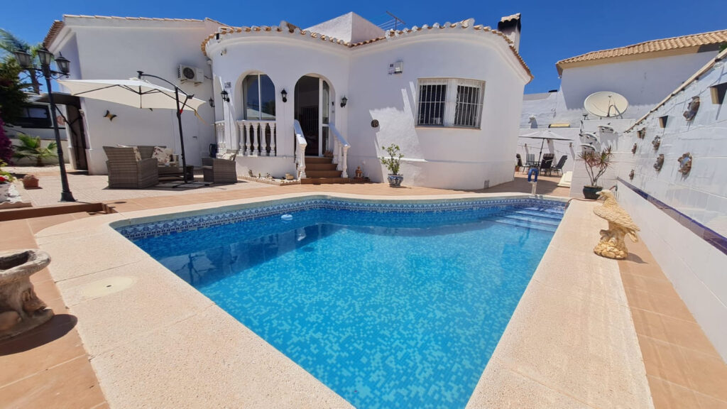 Villa w Orihuela Costa - oferta MLSC4495713