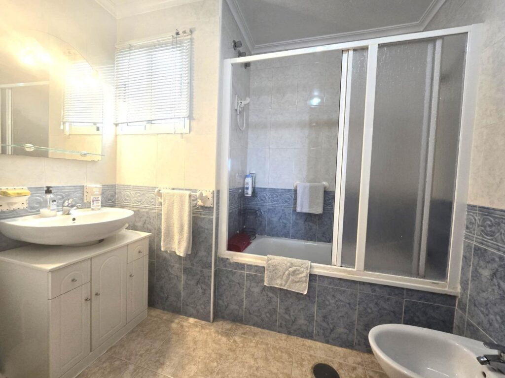 Apartment w Torrevieja - oferta MLSC116520