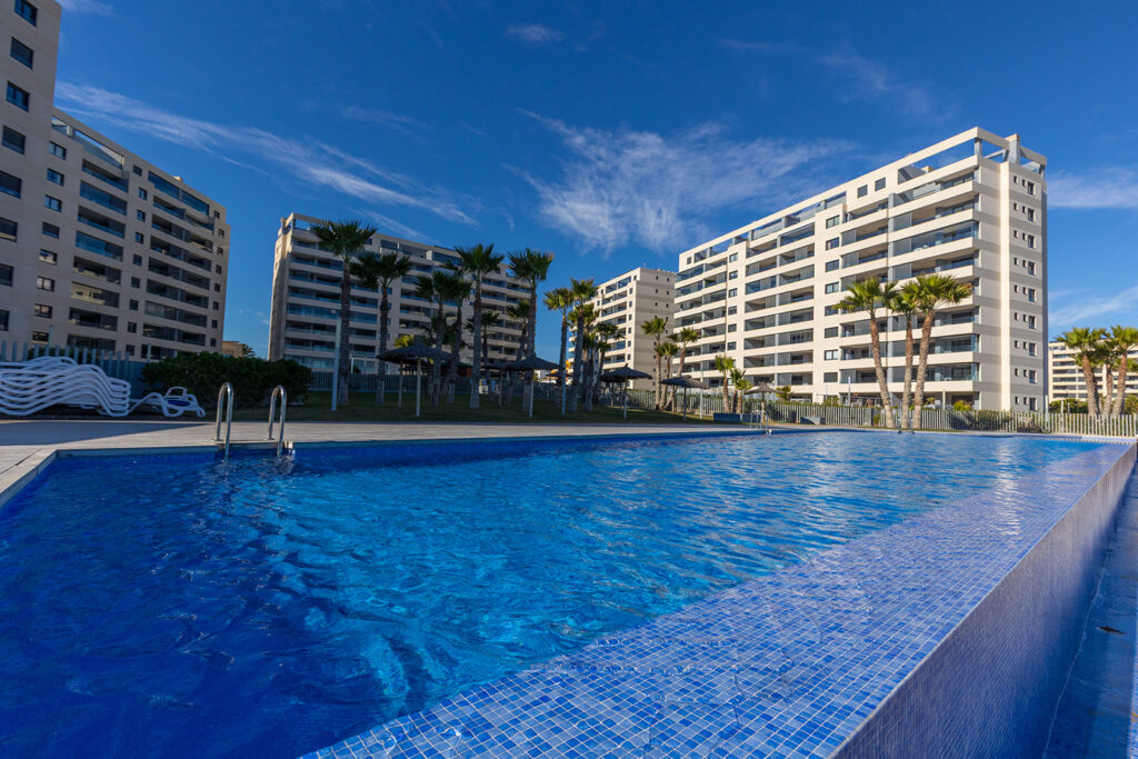 Apartment w Torrevieja - oferta MLSC1600222