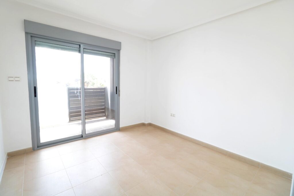 Apartment w Torrevieja - oferta MLSC2108525