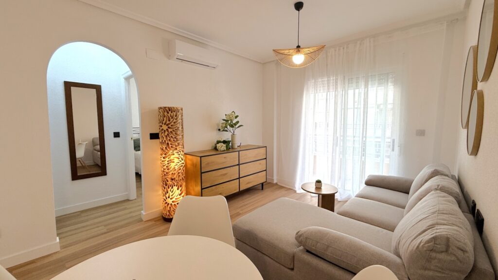 Apartment w Torrevieja - oferta MLSC2690341