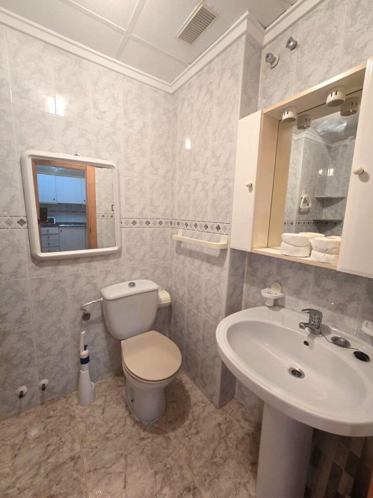 Apartment w Torrevieja - oferta MLSC3041456