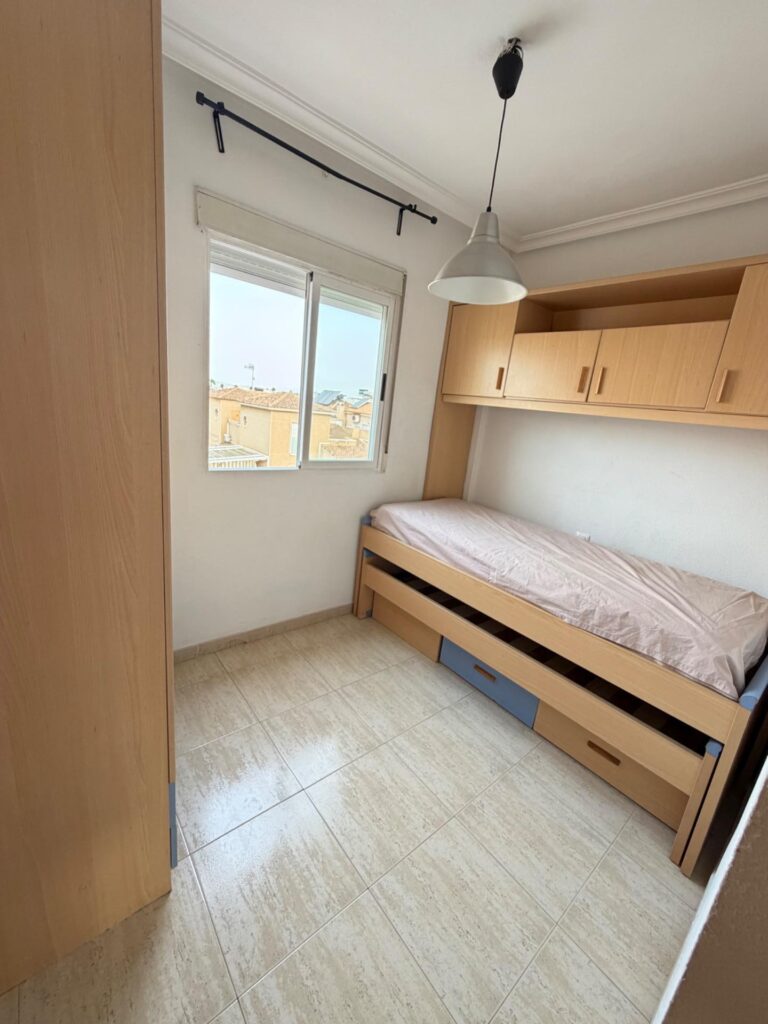 Apartment w Torrevieja - oferta MLSC4351250