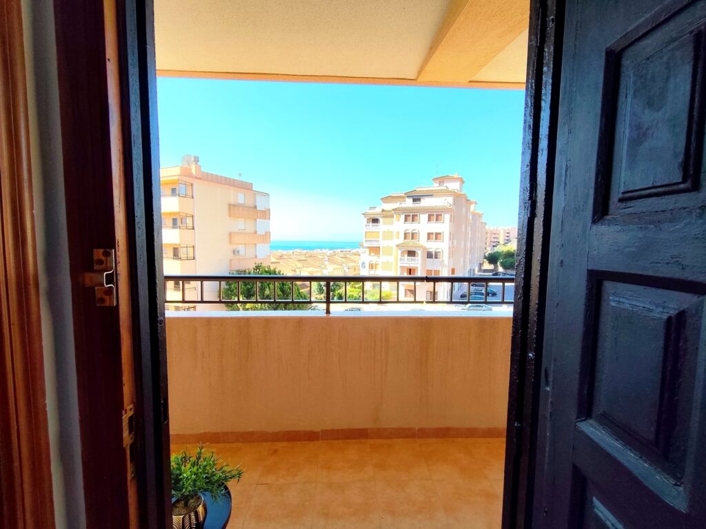 Apartment w Torrevieja - oferta MLSC8712444