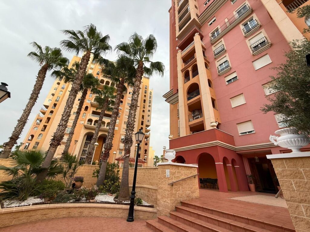 Apartment w Torrevieja - oferta MLSC9182649