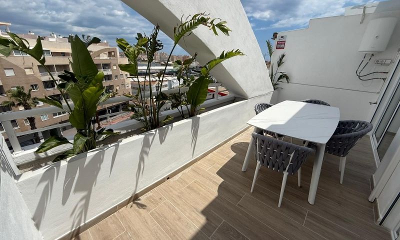 Apartment w Torrevieja - oferta MLSC9485786