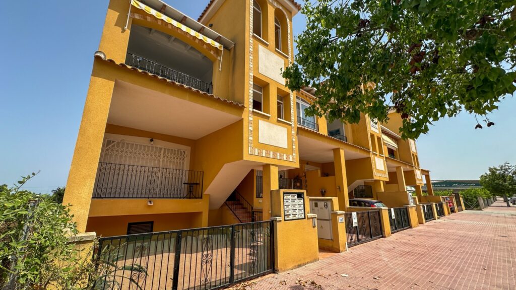 Bungalow w Daya Nueva - oferta MLSC4132311