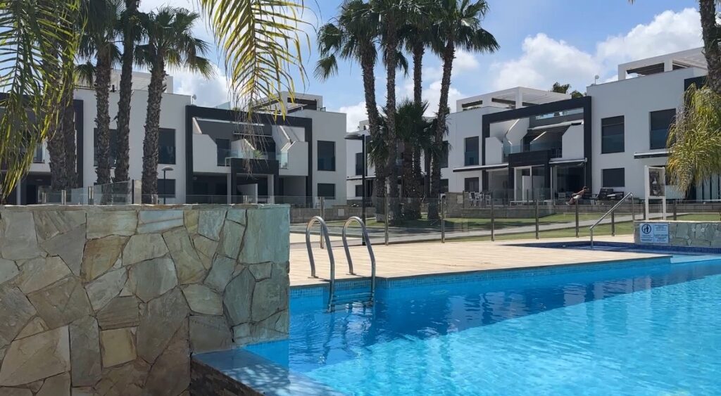 Bungalow w La Zenia - oferta MLSC4437422