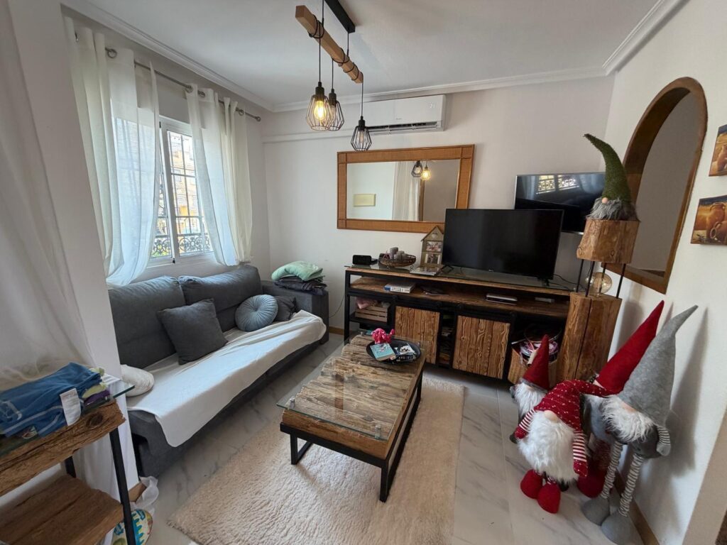 Bungalow w Torrevieja - oferta MLSC9921275
