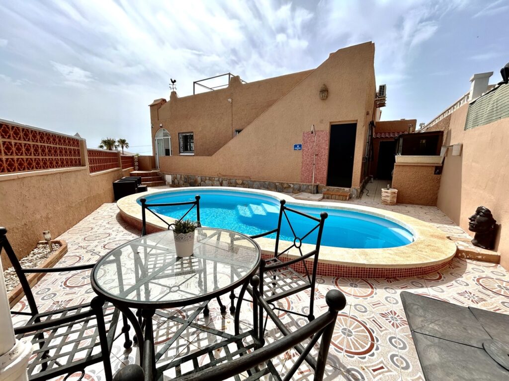 Bungalow w Villamartin - oferta MLSC2984645