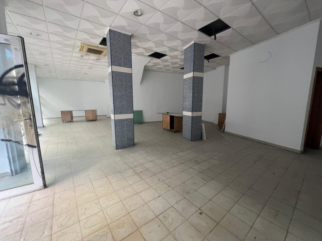 Commercial w Torrevieja - oferta MLSC8662592