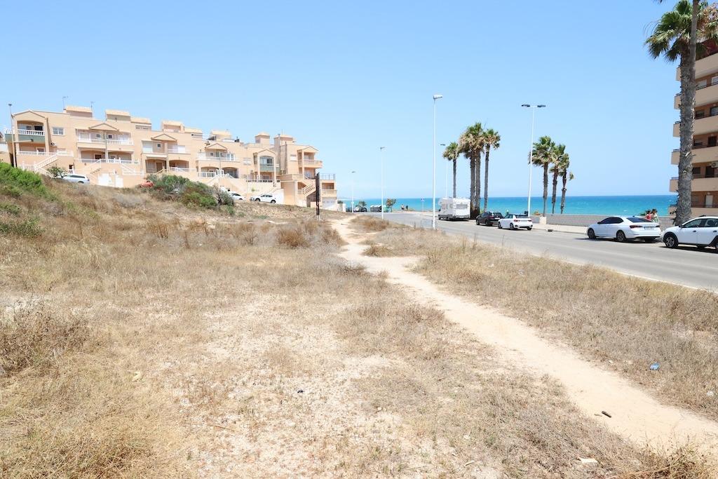 Land w Torrevieja - oferta MLSC3722307
