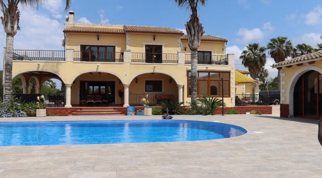 Property w Orihuela - oferta MLSC1057893