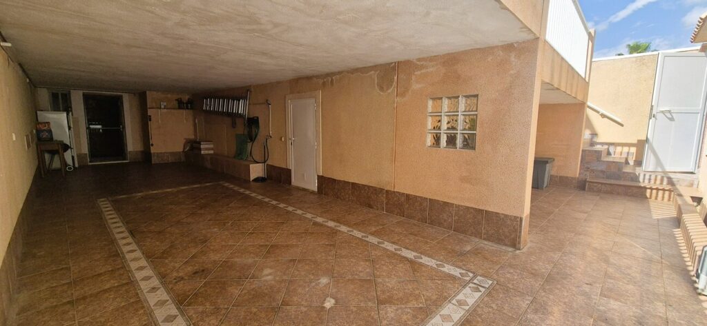 Quad House w Torrevieja - oferta MLSC3712081