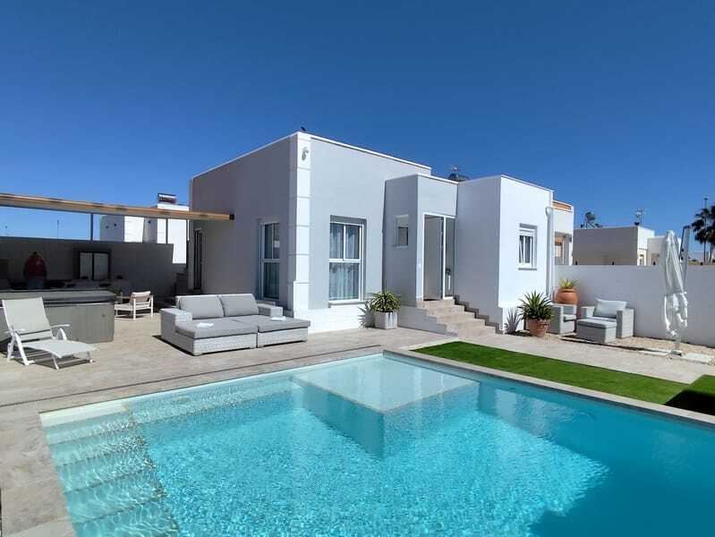 Quad Villa w Sierra Golf - oferta MLSC4744891