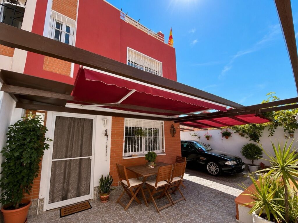 Town House w Los Altos - oferta MLSC9485704