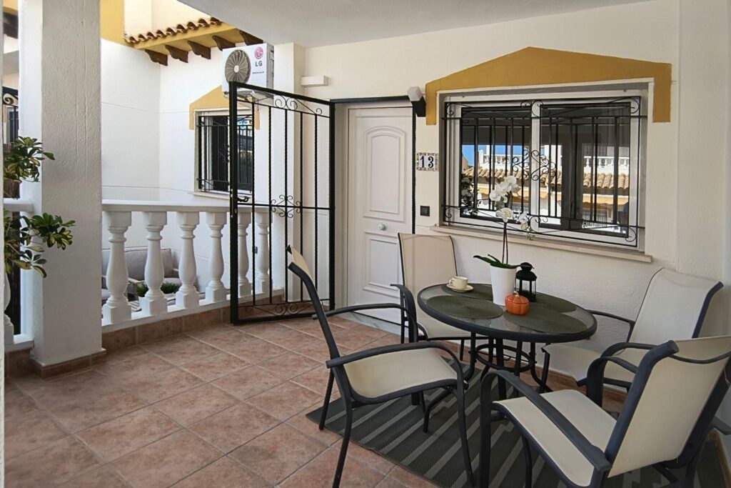 Town House w Orihuela Costa - oferta MLSC6990302