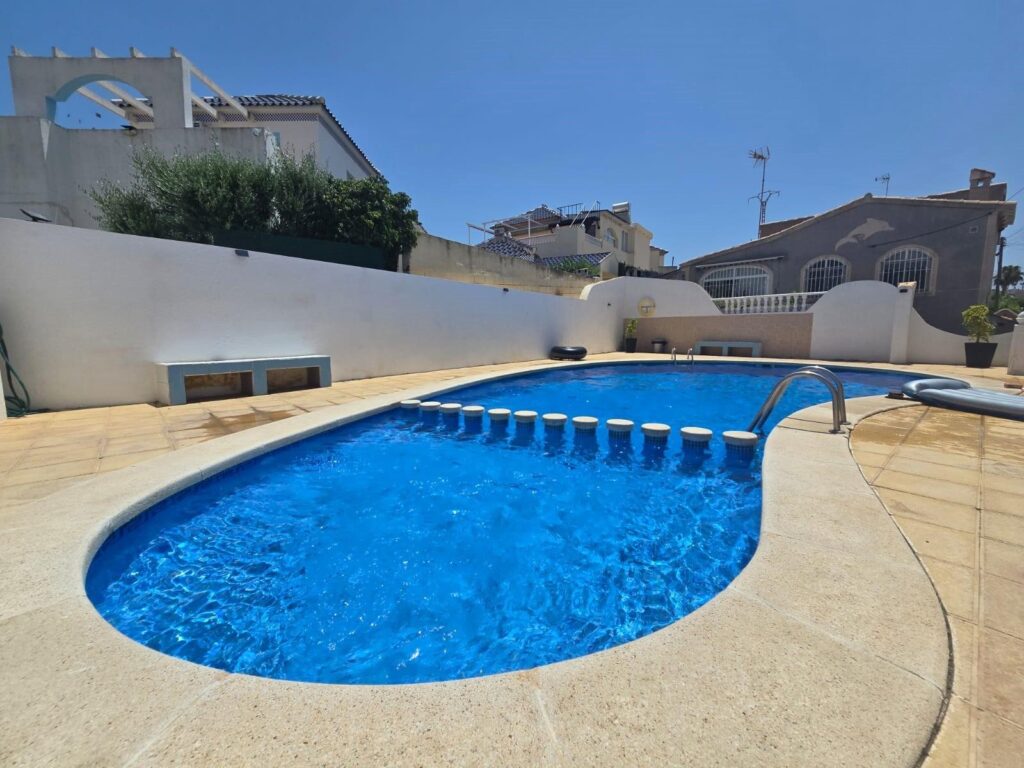 Town House w Torrevieja - oferta MLSC6489585