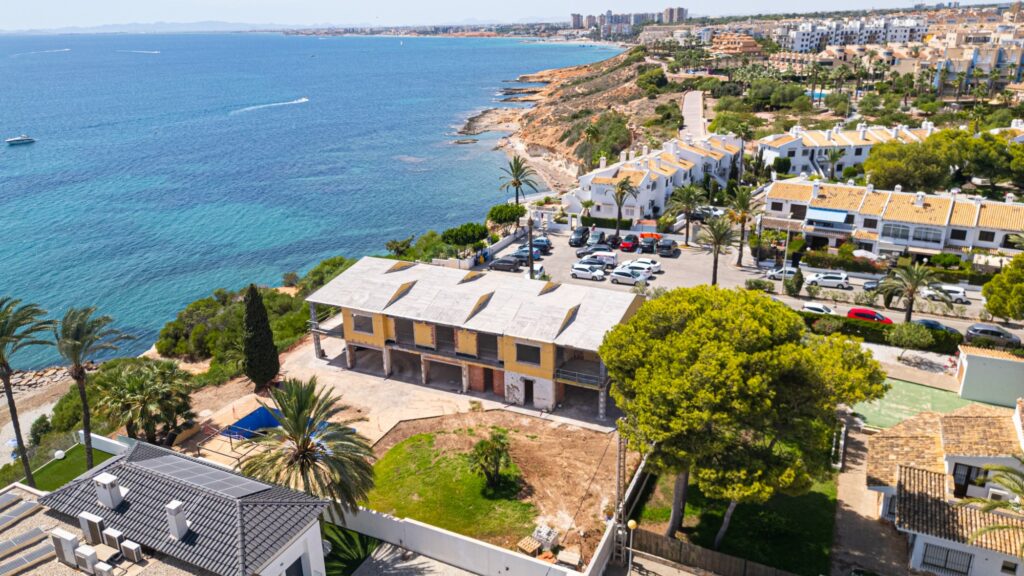 Villa w Cabo Roig - oferta MLSC8190153