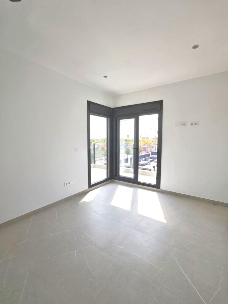 Villa w Los Alcazares - oferta MLSC1130046