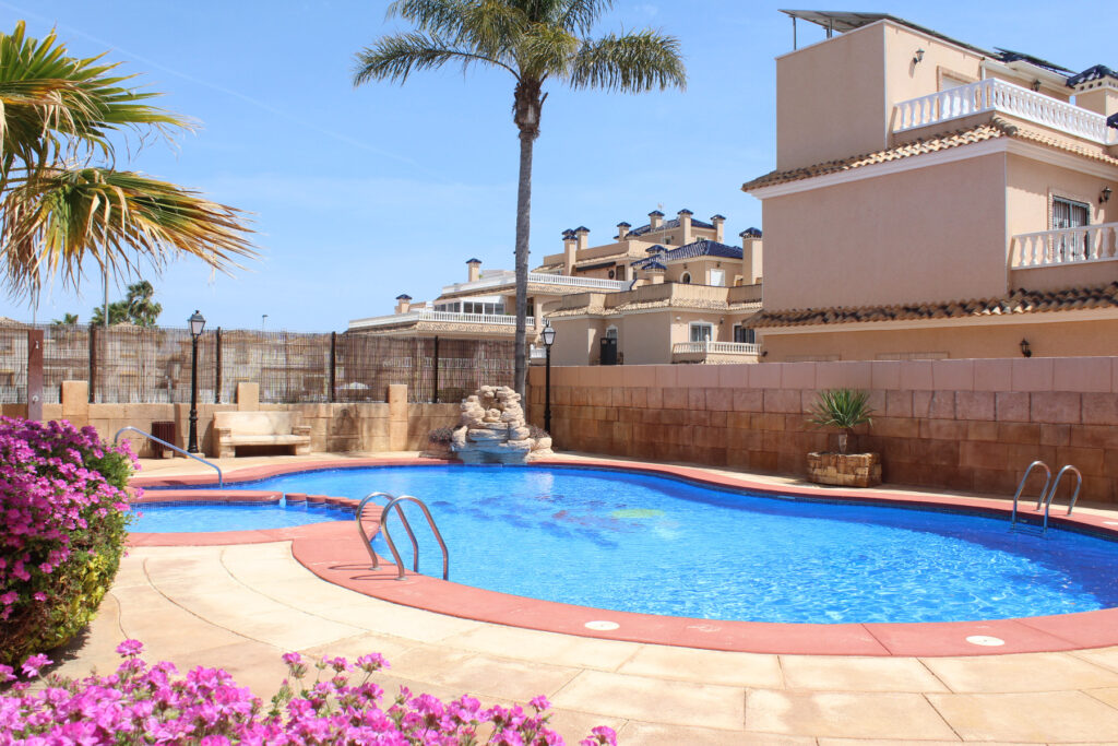 Villa w Orihuela Costa - oferta MLSC7029539